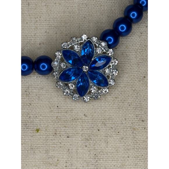 Handmade Blue Beaded Choker with Floral Crystal Accents - Picture 5 of 10